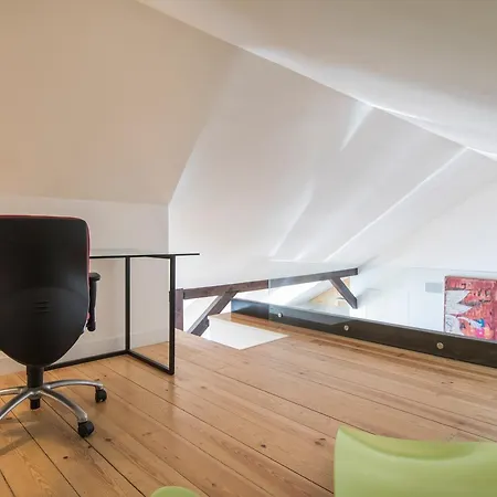 Lovelystay - Baixa River View Loft
