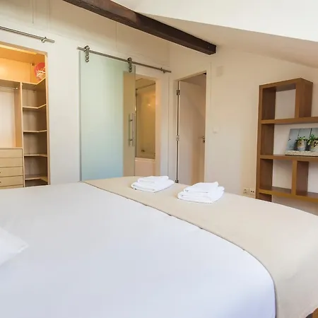 Lovelystay - Baixa River View Loft