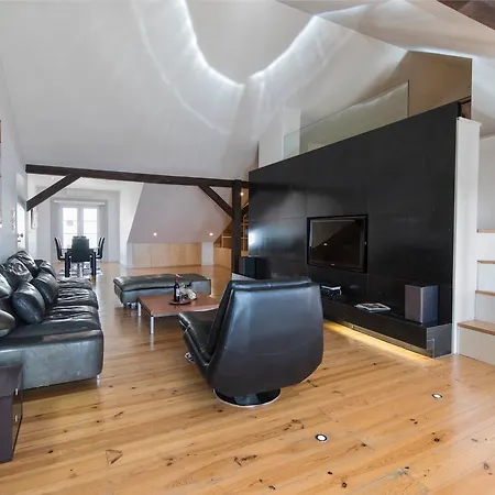 Apartment Lovelystay - Baixa River View Loft